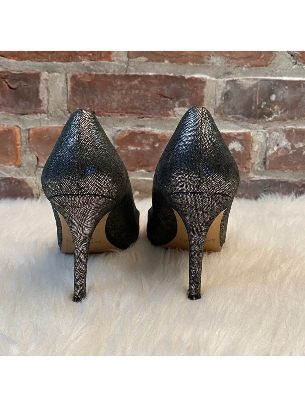 Kate Spade Silver Gray Glitter Pumps, Size 7
